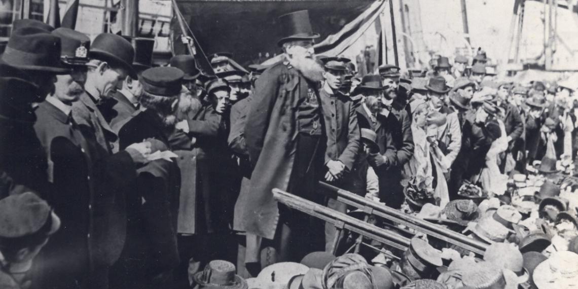 William Booth arrives in New Zealand